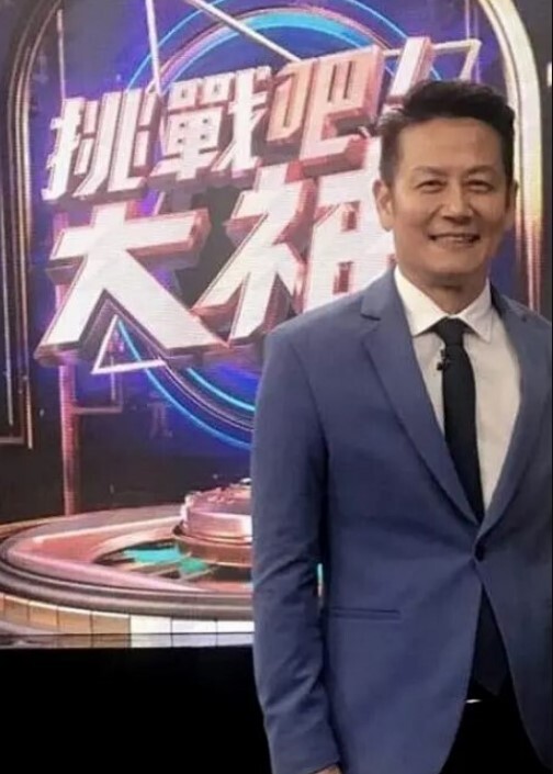 纹身肌肉双人玩奴 - 国产X片